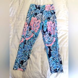 Lilly Pulitzer leggings size L NWOT